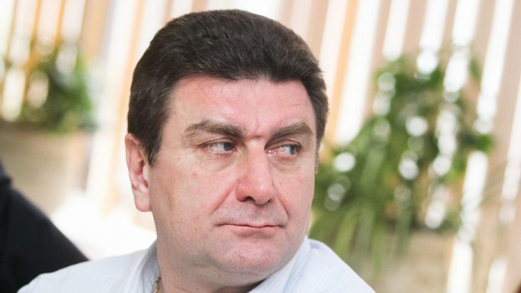 Валентин Златев вече не е генерален директор на „Лукойл България“