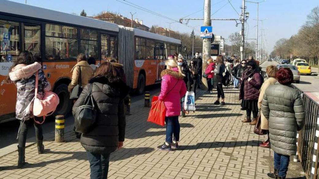 АДФИ проверява състоянието на „Столичен автотранспорт“