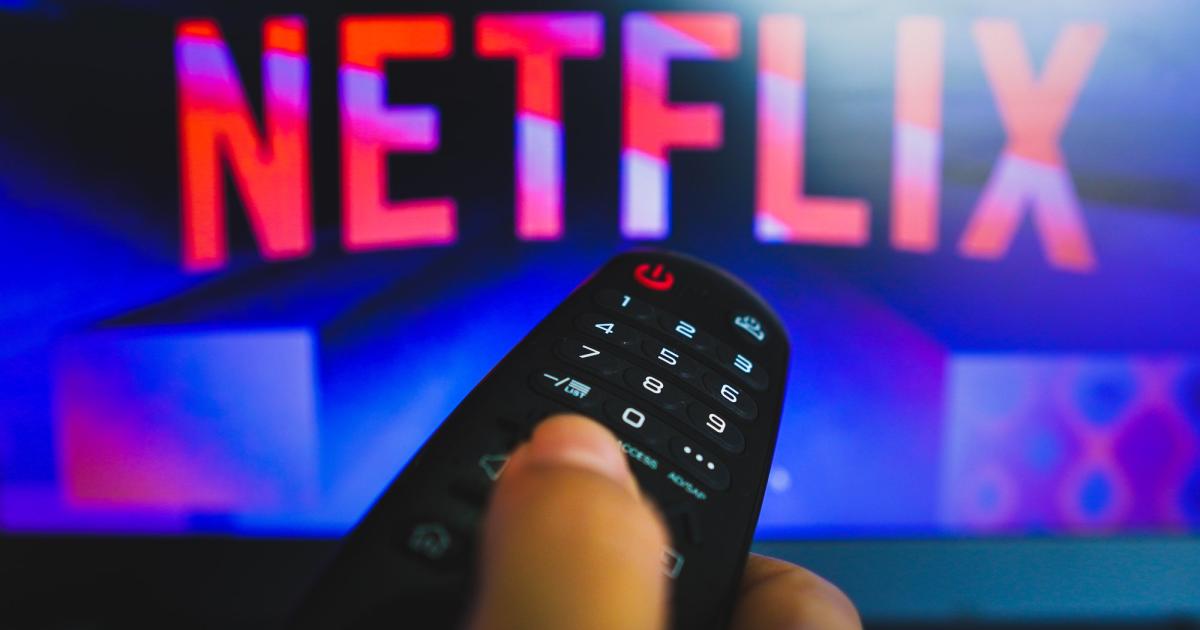 Netflix премахна основния си план в САЩ и Обединеното кралство,