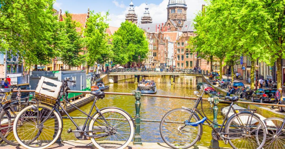Холандската столица Амстердам е един от най-посещаваните градове в Европа
