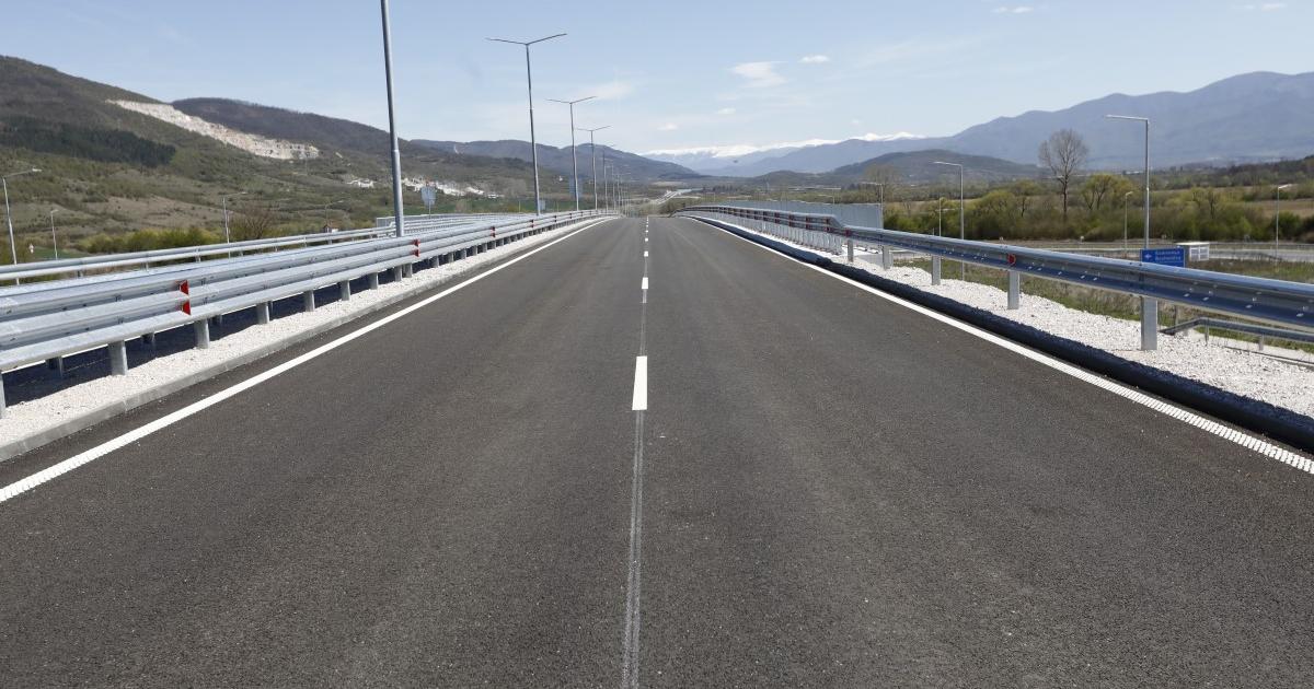 Агенция Пътна инфраструктура“ отвори за движение 13-километровата отсечка между Мездра