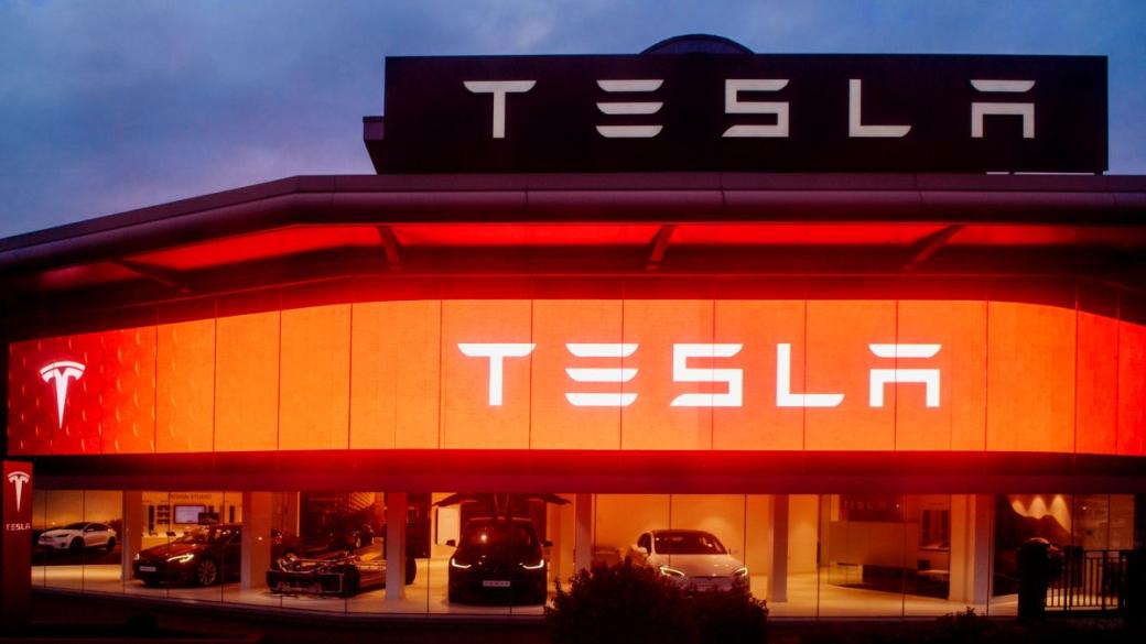 Tesla е все по-близо до автономното шофиране в Китай