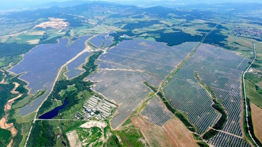 834 000 китайски панела: Най-големият соларен парк в България е завършен