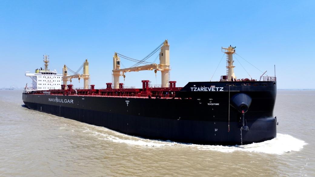 „Параходство БМФ“ пусна на вода десетия 45 000-тонен кораб за насипни товари