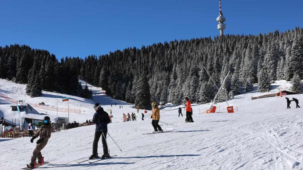 Ски курортите в България вдигнаха цените на картите